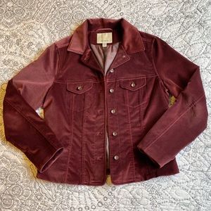 Facconable burgundy red velvet jacket -M